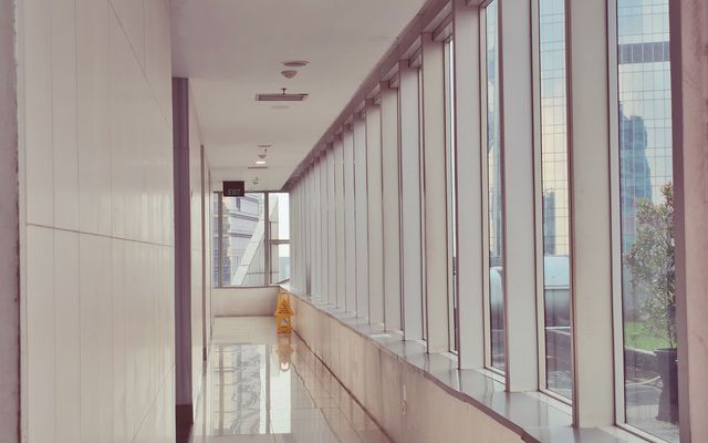 Corridors & circulation — commercial cleaning by A-Z Manhattan Cleaning